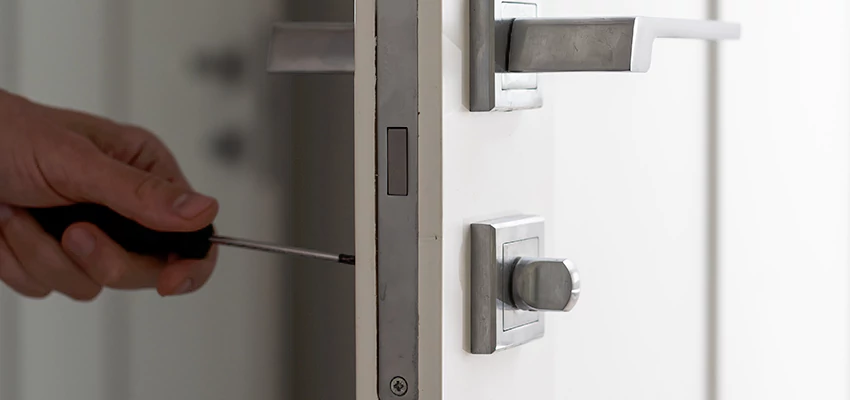 Key Programming Locksmith Open Now in San Diego Country Estates, California